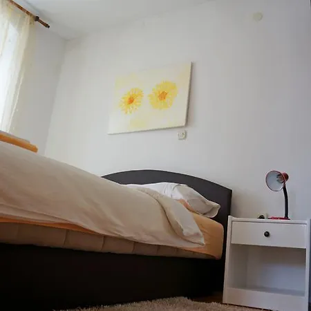 Apartamento Kamena &