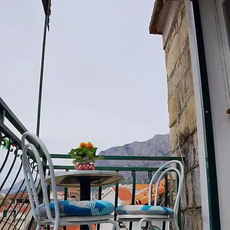Kamena & Apartamento Makarska