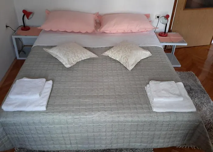 Apartamento Kamena & Makarska