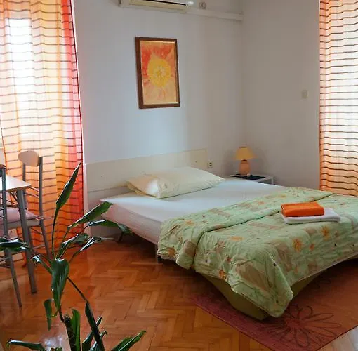 Kamena & Apartamento Makarska