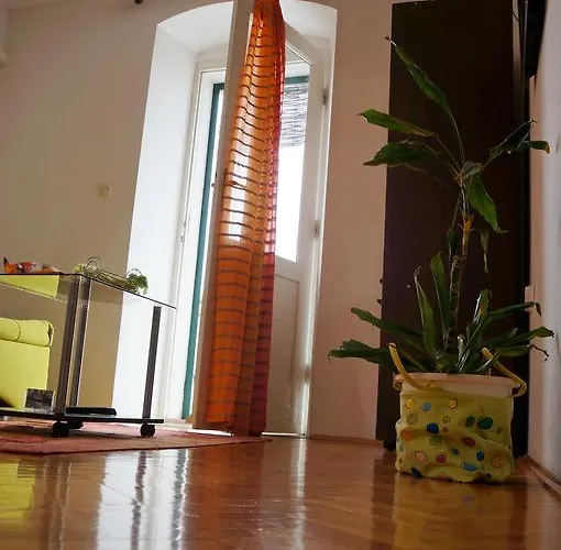 Apartamento Kamena & Makarska