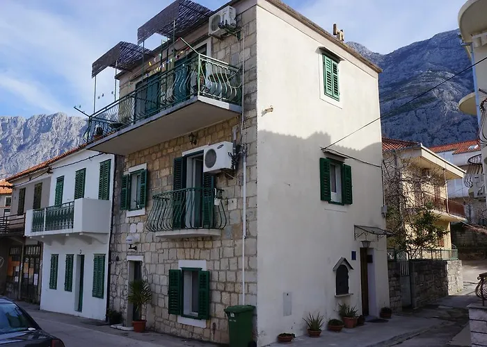 Kamena & Apartman *