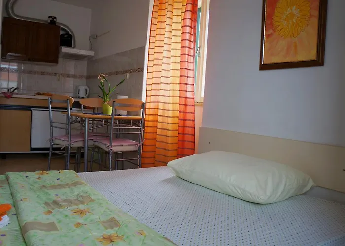 Kamena & Apartman Makarska