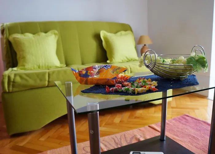 Apartman Kamena &
