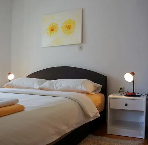 Kamena & Apartman Makarska